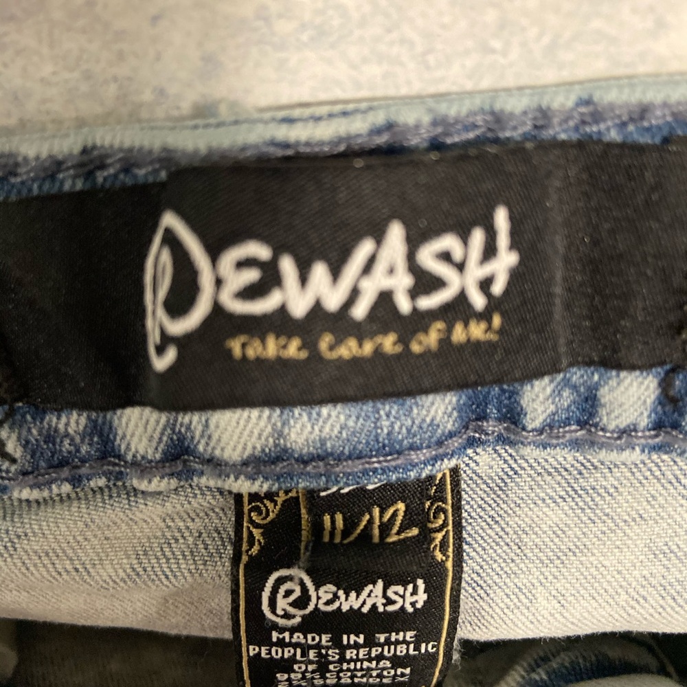 Jeans - Picture 2 of 3